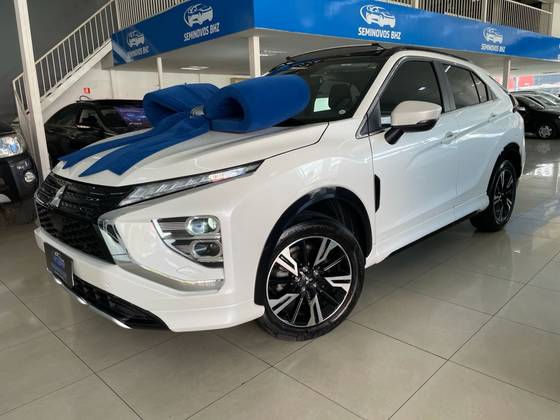MITSUBISHI ECLIPSE CROSS 1.5 MIVEC TURBO GASOLINA HPE-S S-AWC CVT MITSUBISHI ECLIPSE CROSS 1.5 MIVEC TURBO GASOLINA HPE-S S-AWC CVT